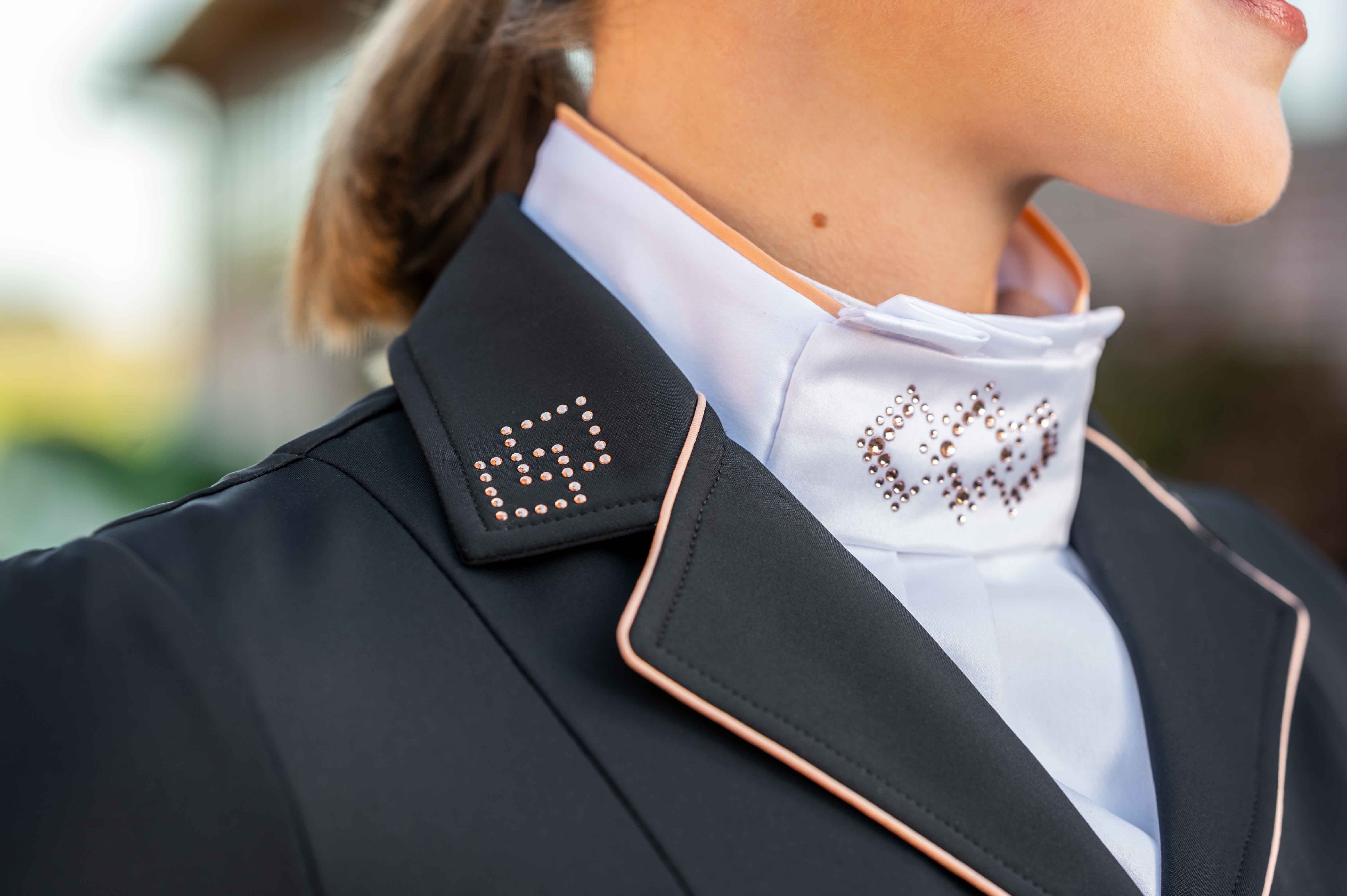 HKM Abby Plastron