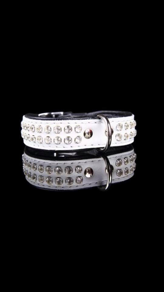 Håndlavet halsbånd med sten