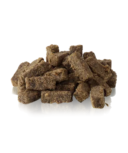 ESSENTIAL FINEST BEEF & HERB SQUARES 125G