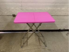 Praktisk trimmebord i lyserødt *KUN 1 STK TILBAGE*