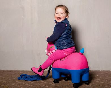 Qhp "ridebukser" til de aller mindste ryttere